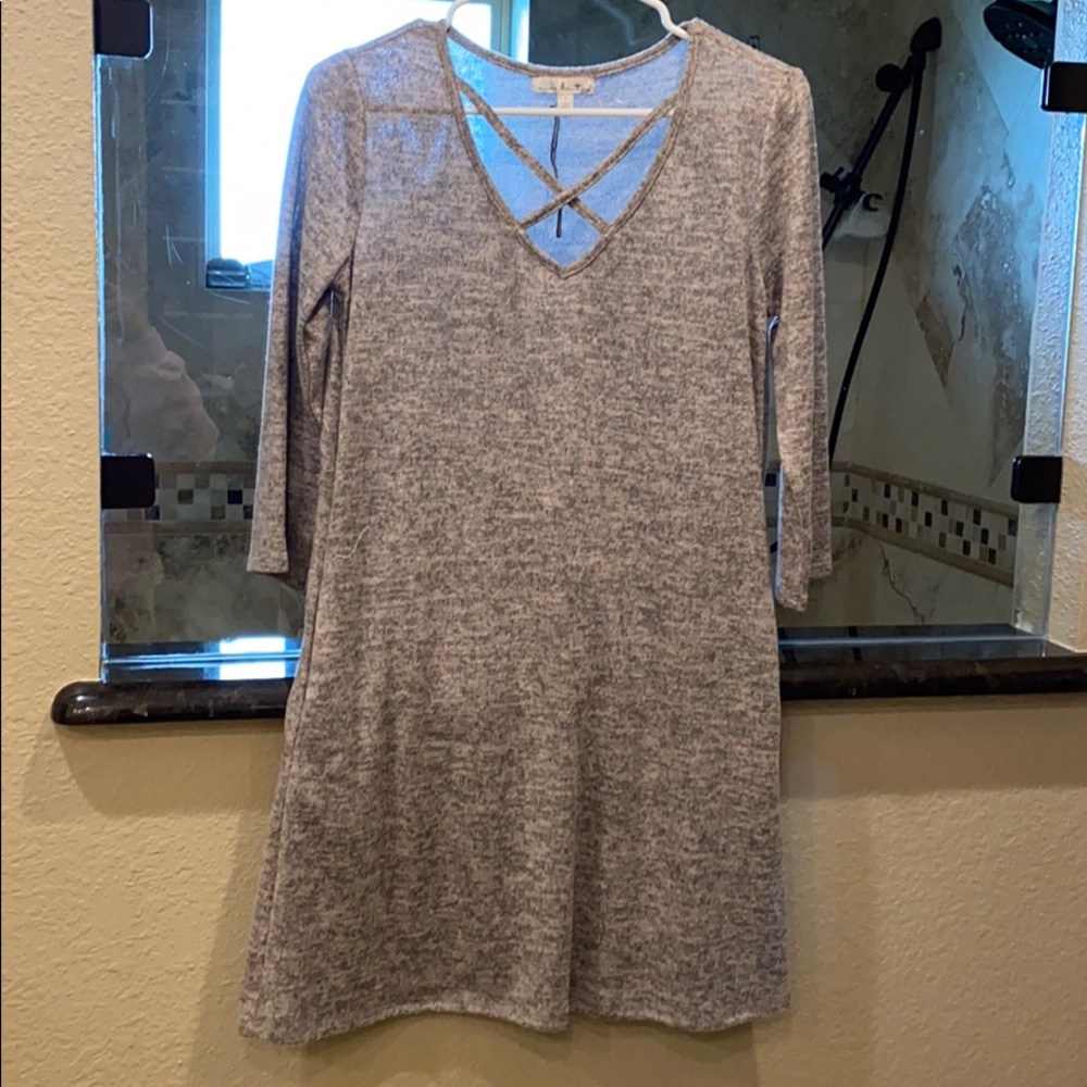 grey dress